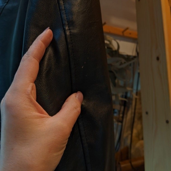 Faux Leather Jacket - Super High Quality! - Picture 8 of 10